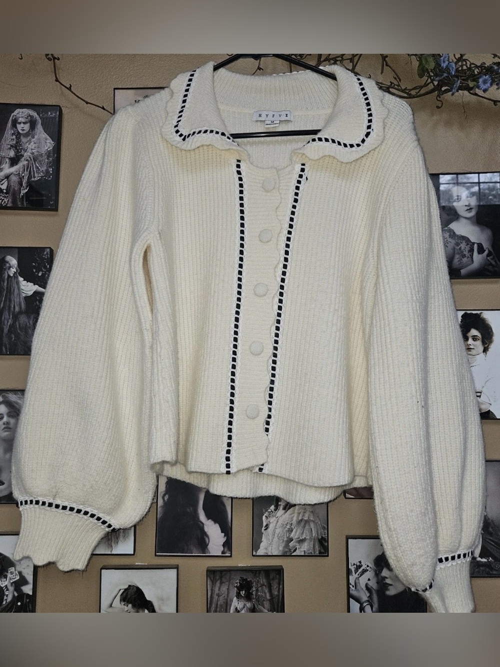 HYFVE Coquette Cream ribbed Cardigan Contrast Trim Peter Pan Collar Sweater M - Picture 2 of 16